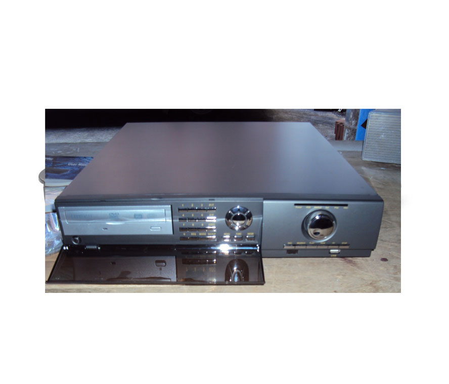 Standalone 4CH MPEG4 compression DVR