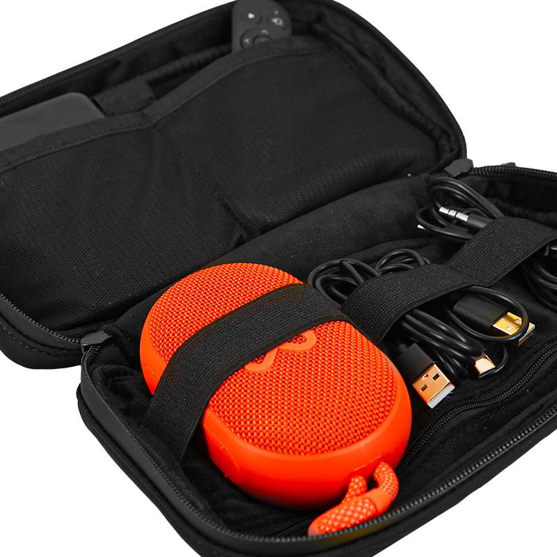 Bulto para accesorios Klip Xtreme ada, ideal para cables, headset, cargadores