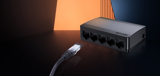Switch 5 puertos tenda gigabit SG105, no administrable, 10/100/1000 con negociación