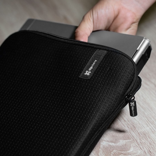 Bulto para laptop Klip Xtreme neosquare, tipo sleeve 14.1" silver, acolchado, neopreno